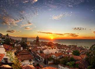 Proyecta México inversión de 18 mil millones de dólares en turismo