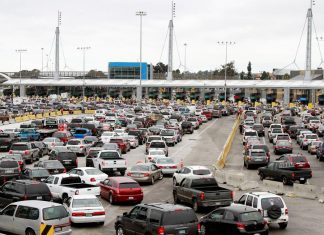 Estados Unidos podría anunciar restricciones en la frontera con México para frenar el coronavirus