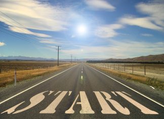 Negocios y franquicias. Episodio 10. Oportunidades de hacer negocios en Estados Unidos. Octubre 6, 2022. camino