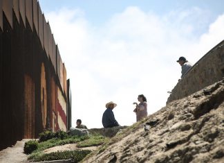 Tijuana se declara en emergencia ante eventual deportación masiva de migrantes desde EEUU